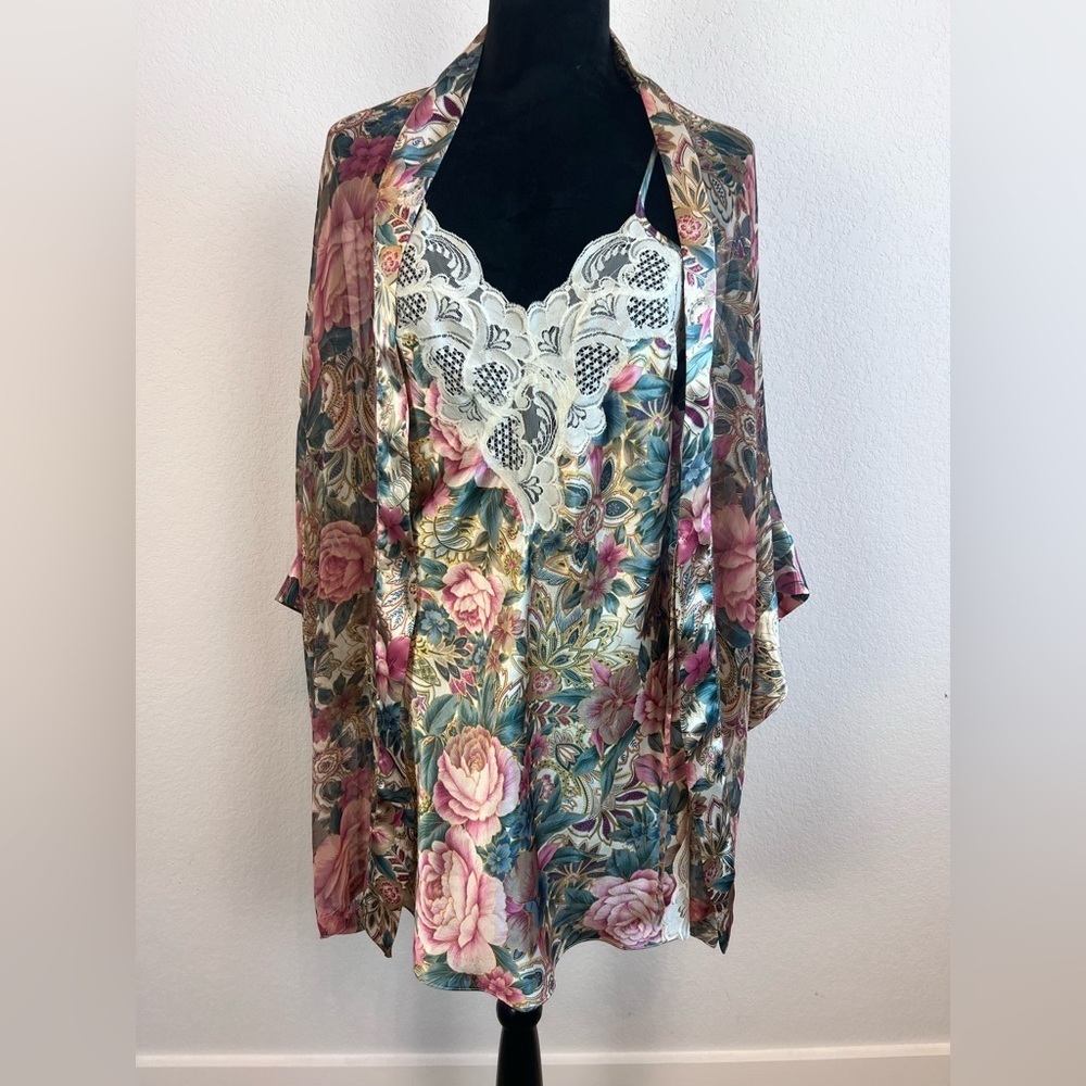 Victoria's Secret Vintage Gold Label Floral Sheer Kimono Set Size OS/Large
